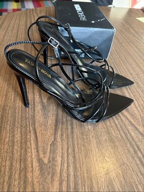 NWOT Fashion Nova Size 11 ADA Black Strappy Pointed Stiletto Heels